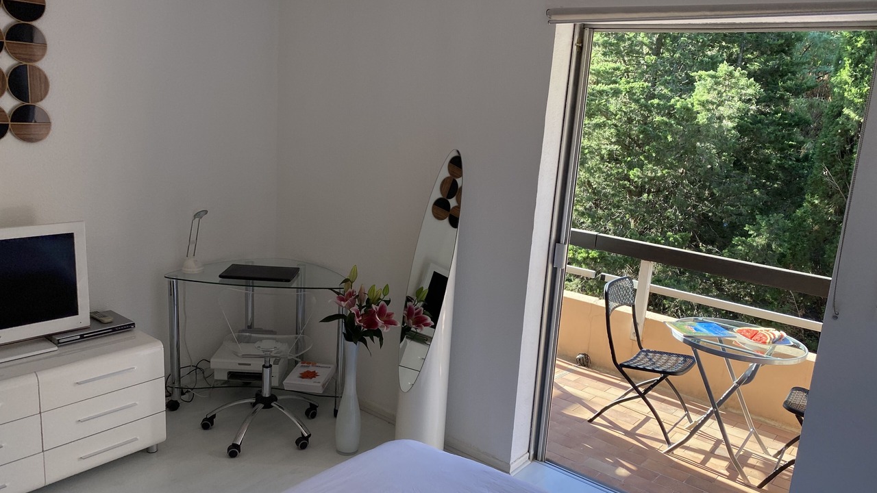 Photo of Bedroom in Saint-Tropez
