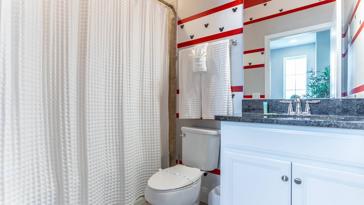 Photo of Bathroom in Davenport