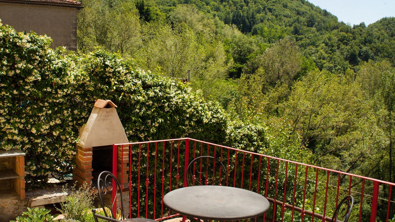 Photo of Outdoor in Montefegatesi