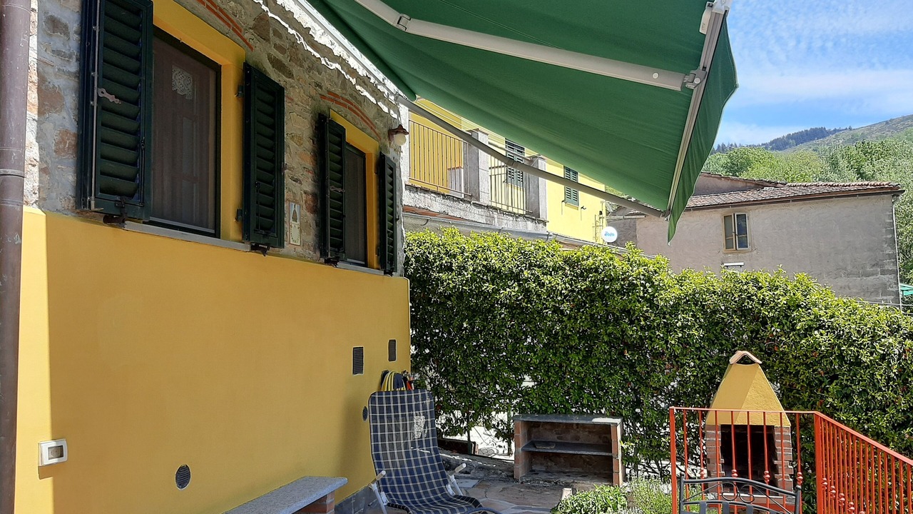 Photo of Patio Balcony in Montefegatesi