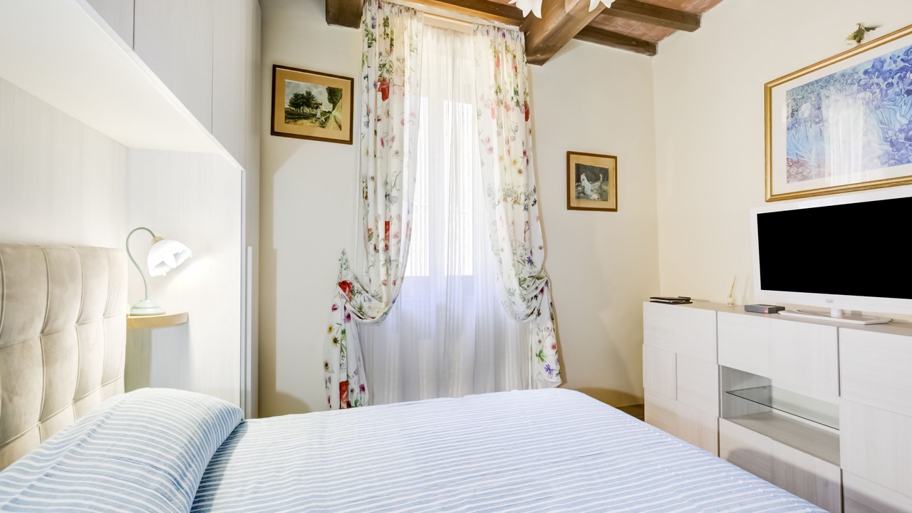 Photo of Bedroom in Macchino