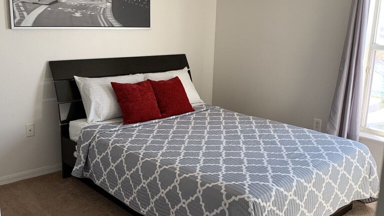 Photo of Bedroom in Southeast Orlando