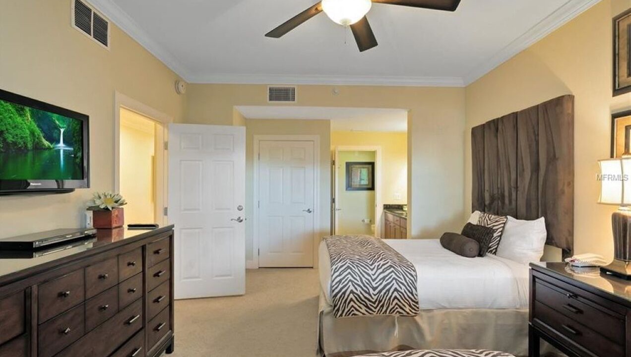 Photo of Bedroom in Reunion