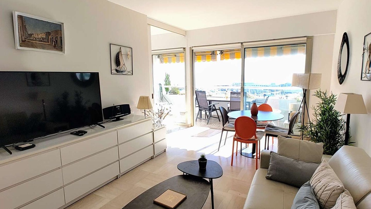 Photo of Livingroom in Villeneuve Loubet Beach