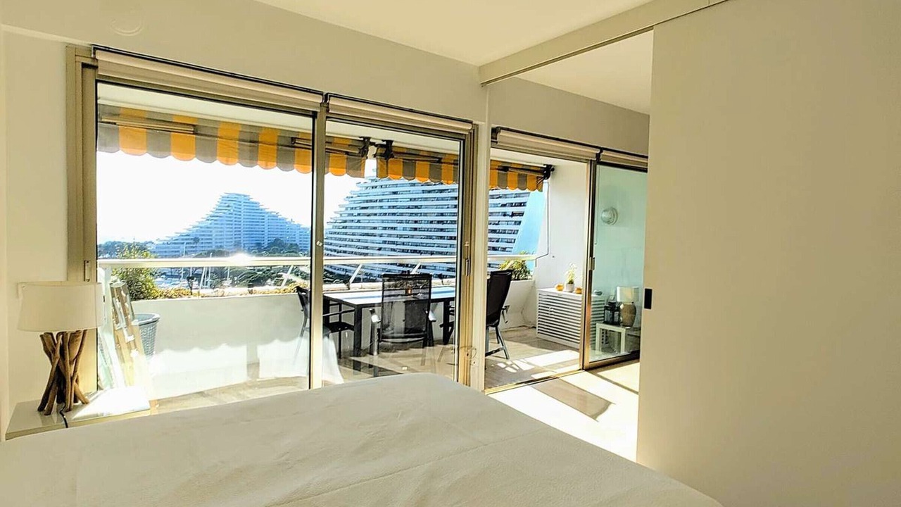 Photo of Bedroom in Villeneuve Loubet Beach