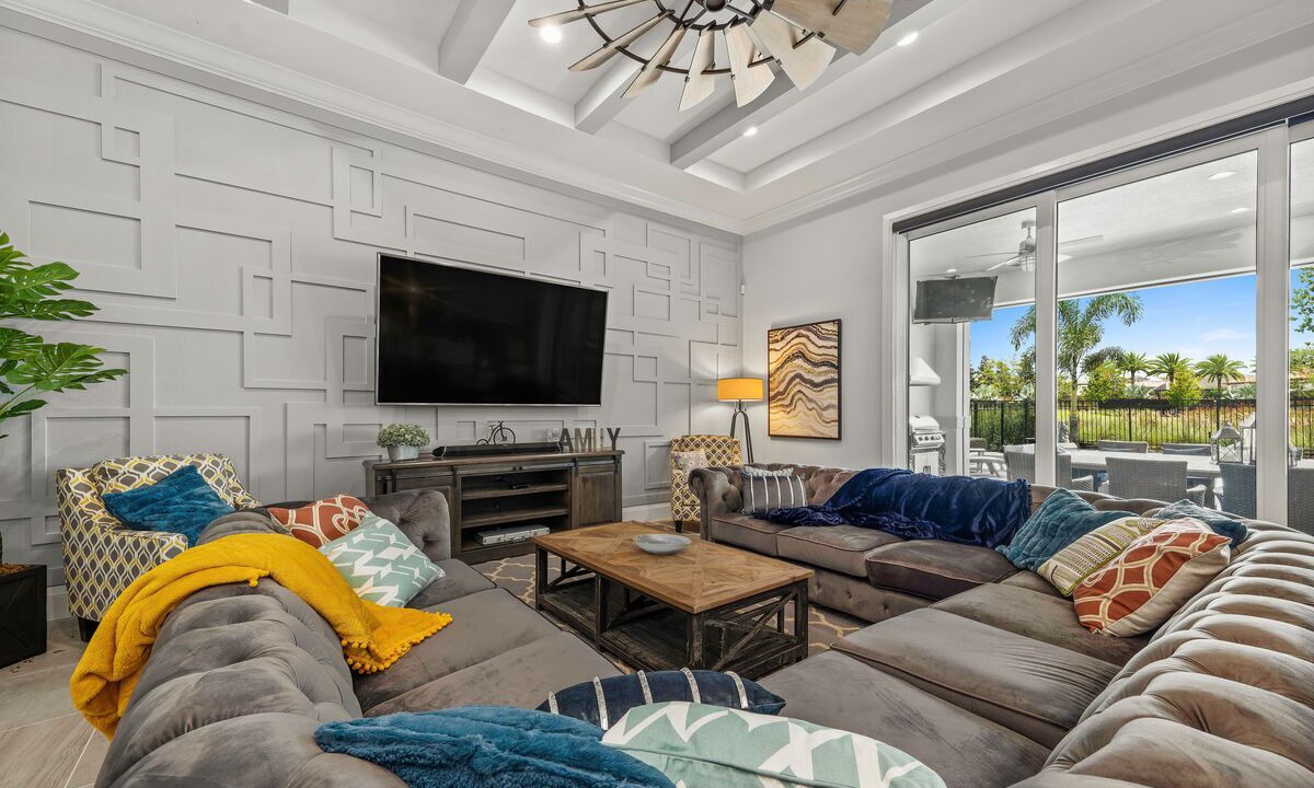 Photo of Livingroom in Bay Lake