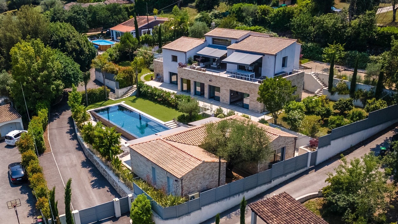 Photo of Outdoor in Les Maillans