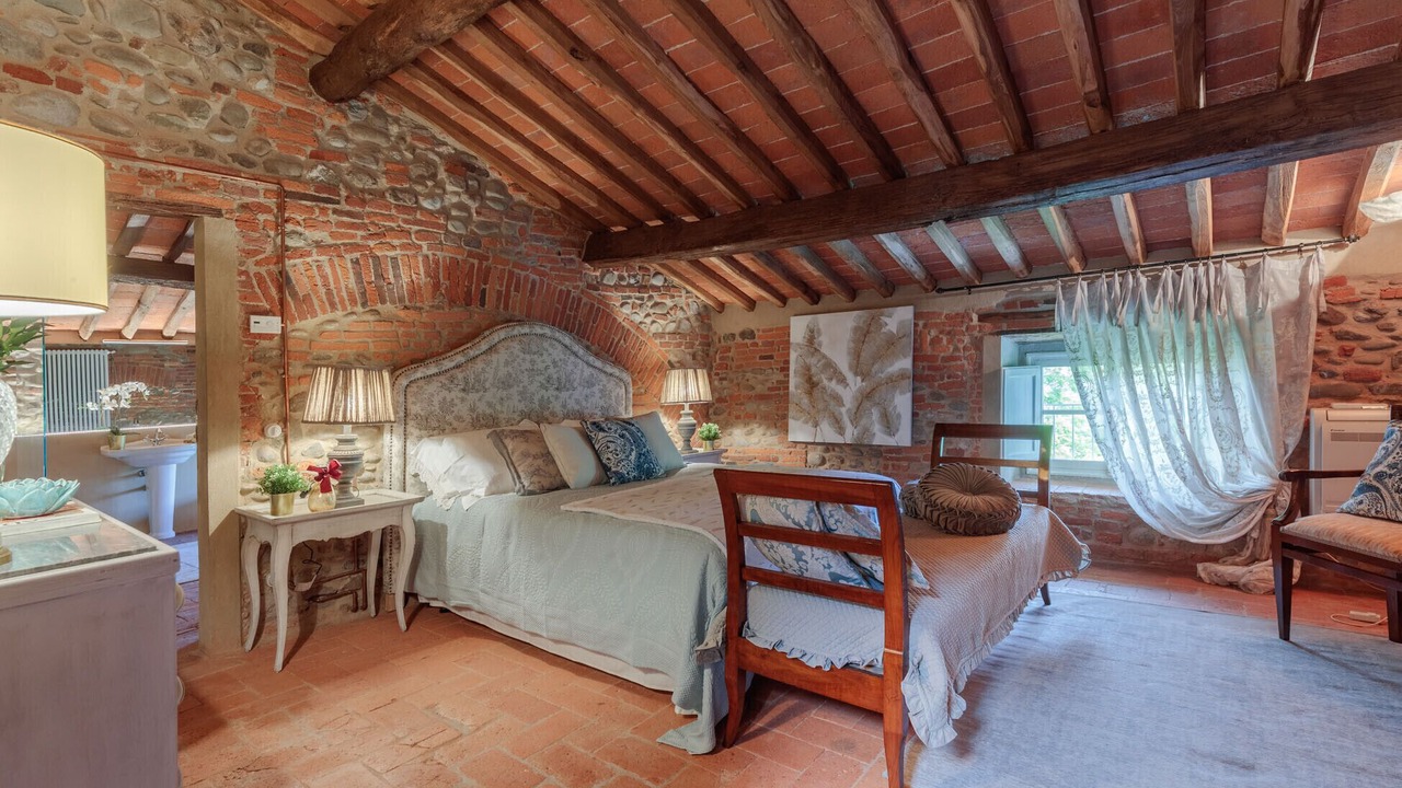 Photo of Bedroom in Lucca