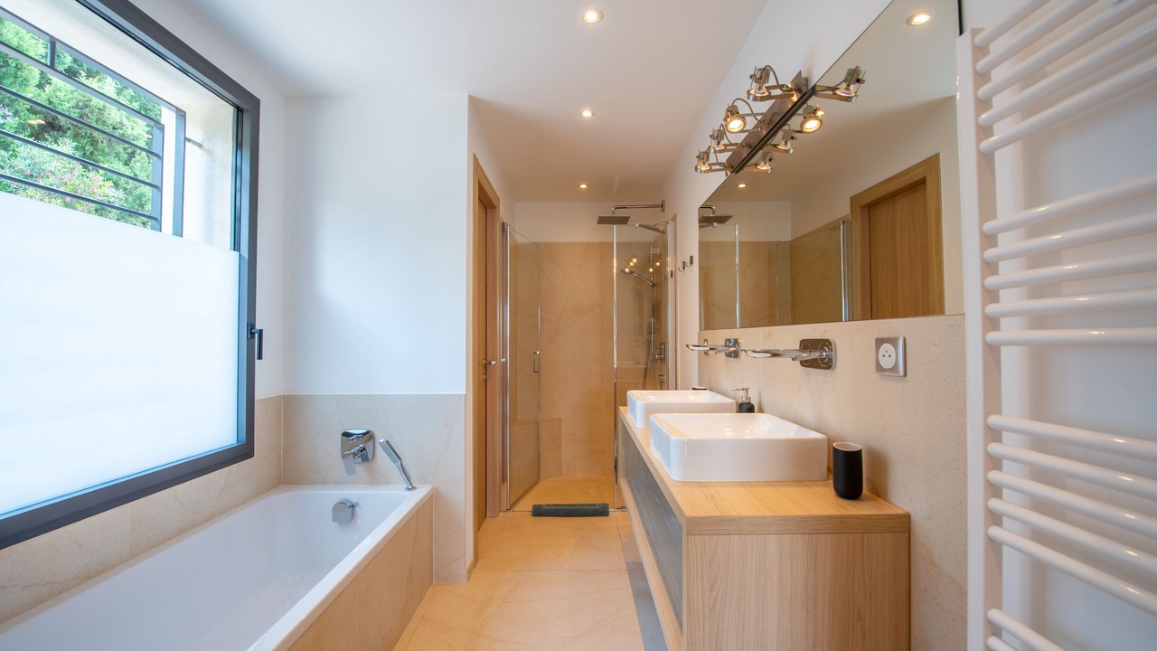 Photo of Bathroom in La Croix-Valmer