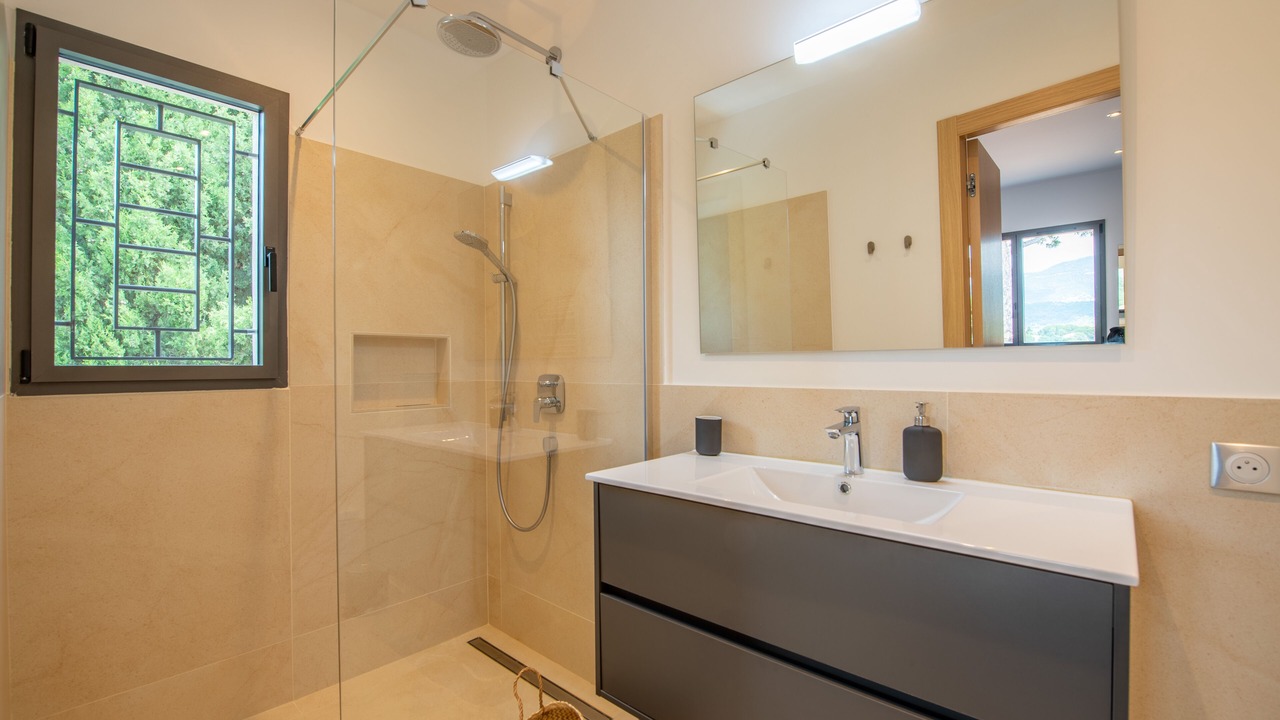 Photo of Bathroom in La Croix-Valmer