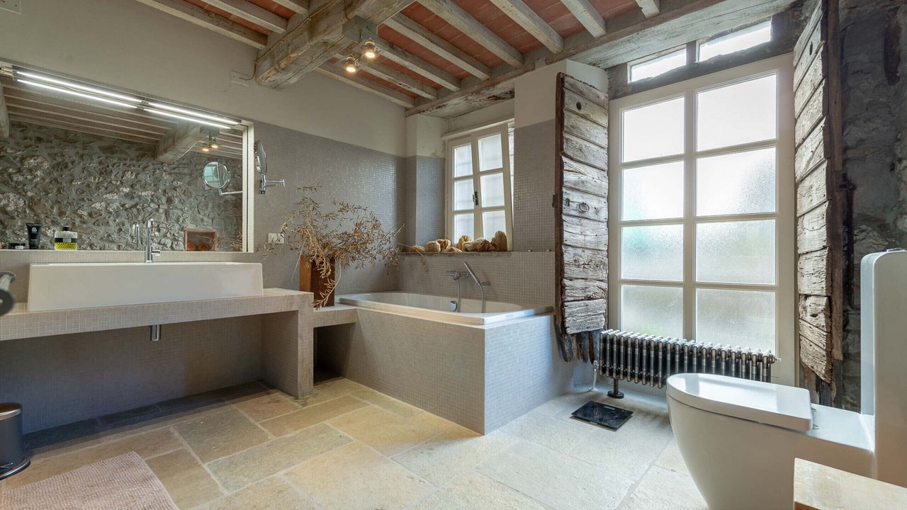 Photo of Bathroom in Villabuona