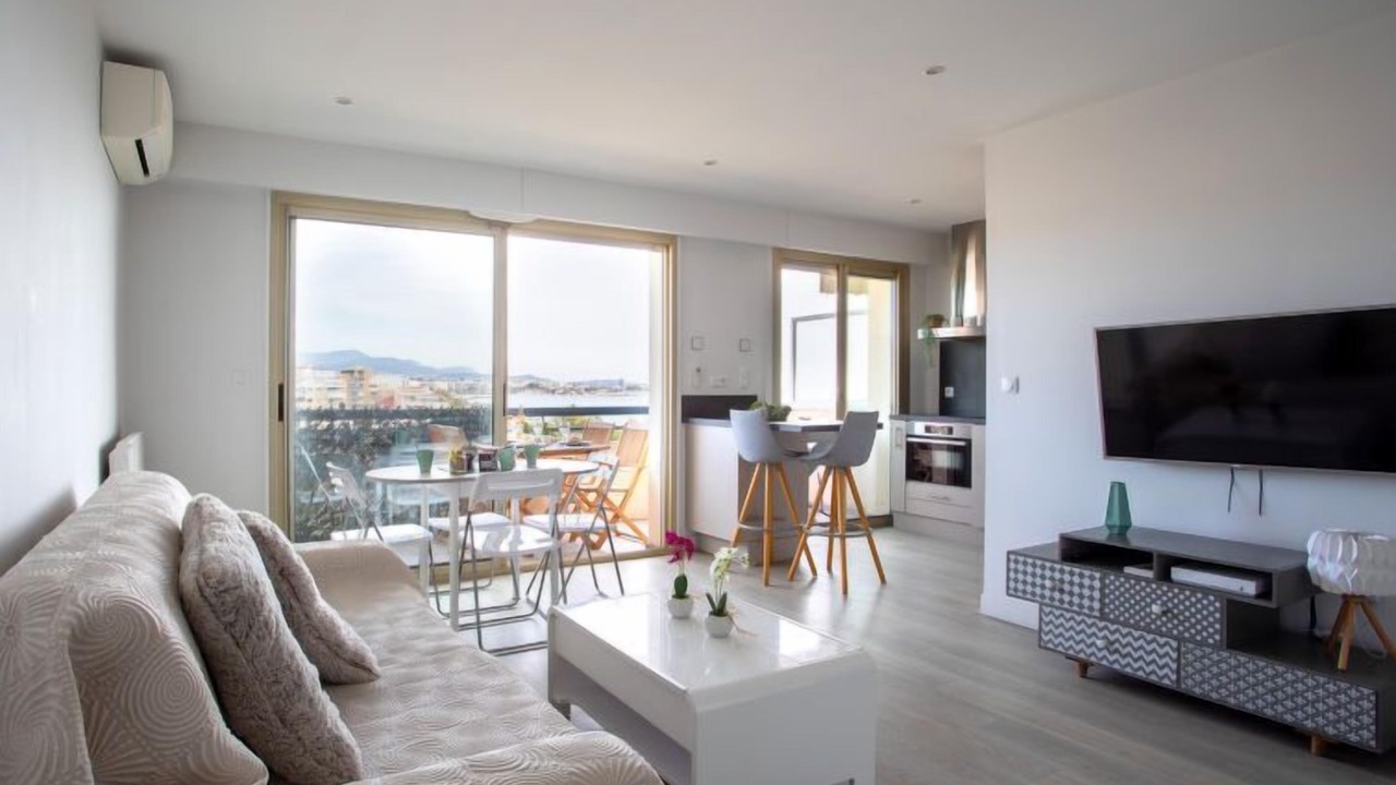 Photo of Livingroom in Cros-de-Cagnes