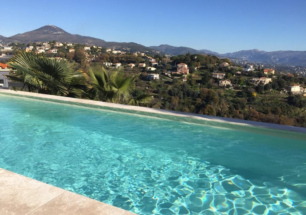 Photo of Outdoor in Saint Pierre de Feric
