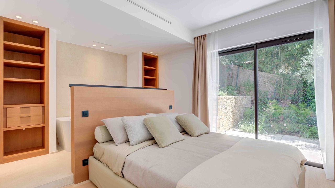 Photo of Bedroom in Le Cannet