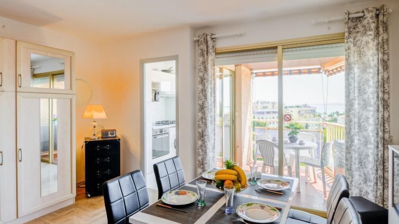 Photo of Livingroom in Cros-de-Cagnes