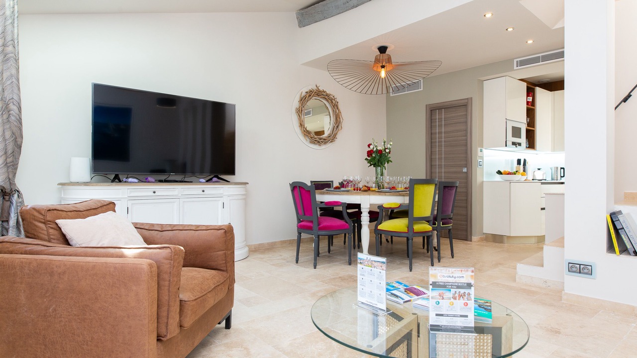 Photo of Livingroom in Antibes Old Town