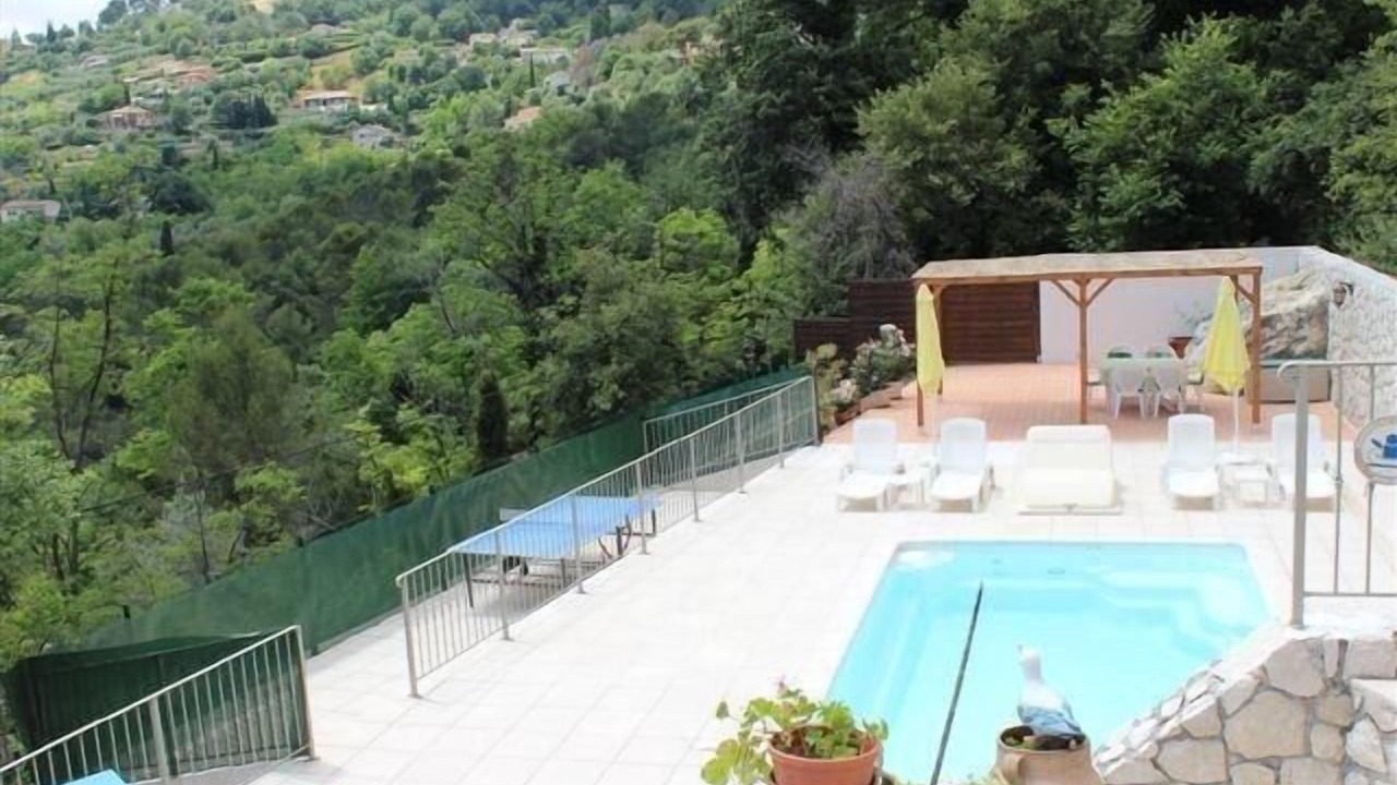 Photo of Outdoor in Gattieres