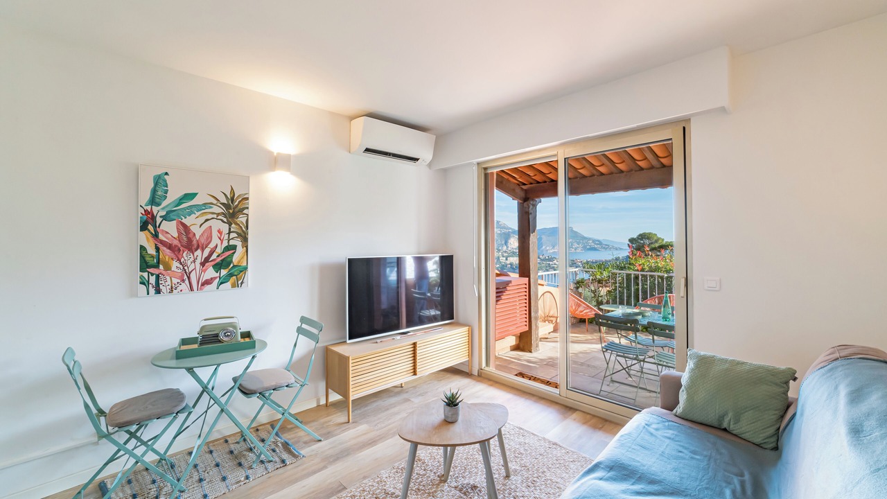 Photo of Livingroom in Mont Boron