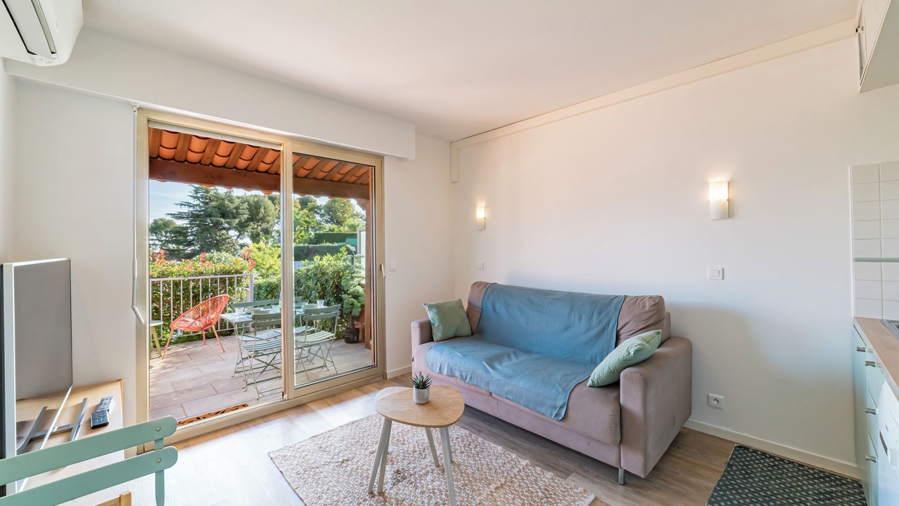 Photo of Livingroom in Mont Boron