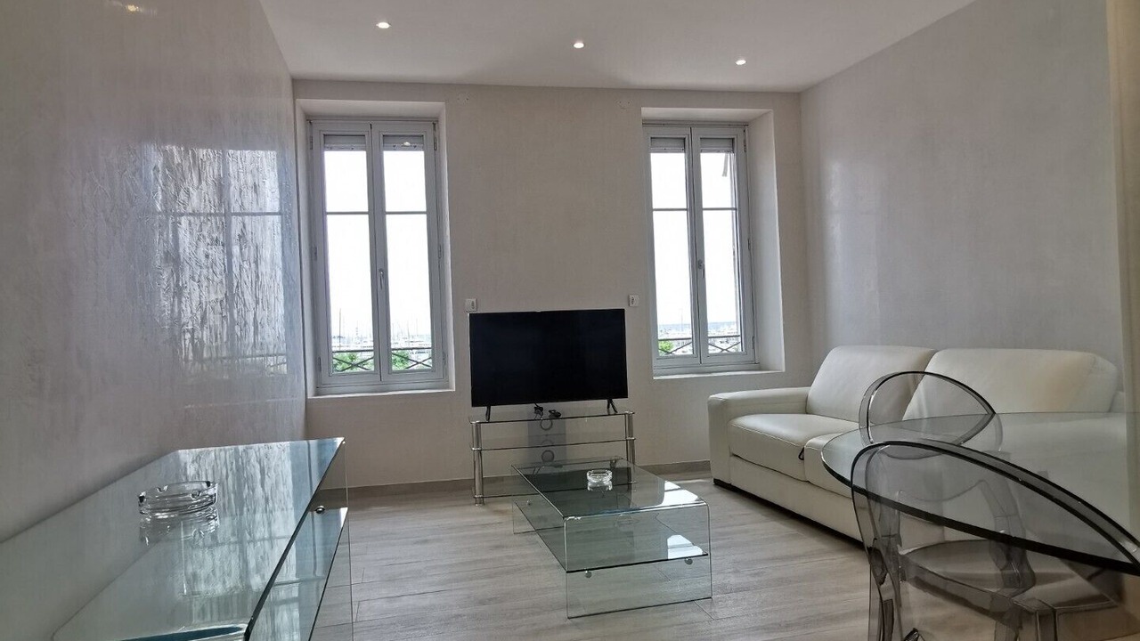 Photo of Livingroom in Cannes City Centre