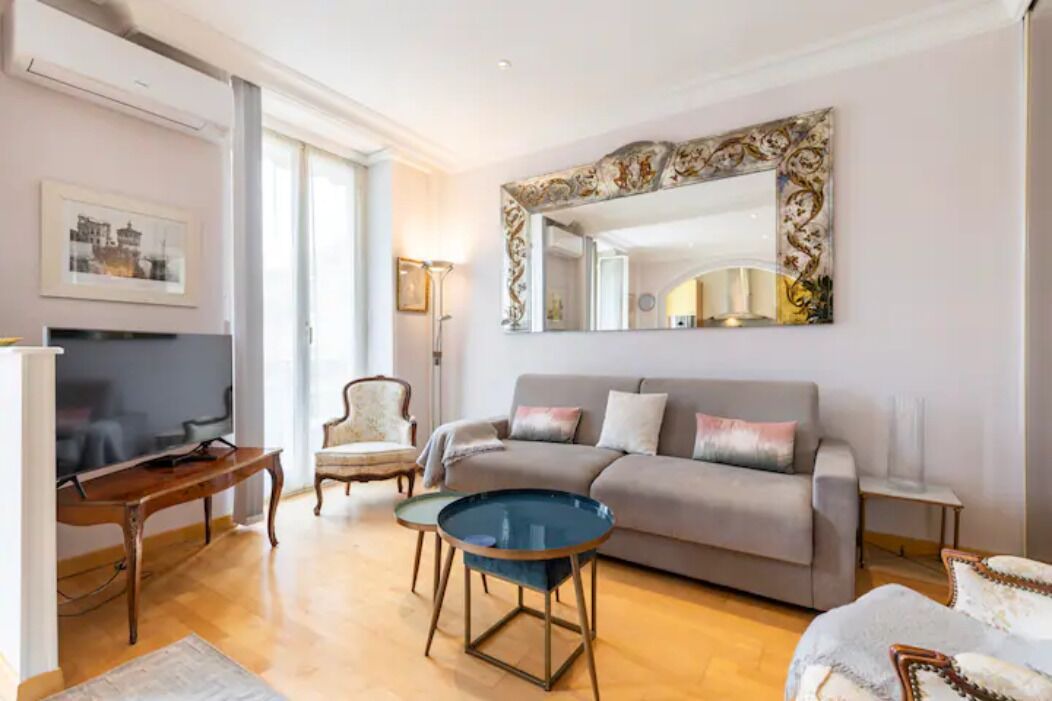 Photo of Livingroom in Nice City Centre