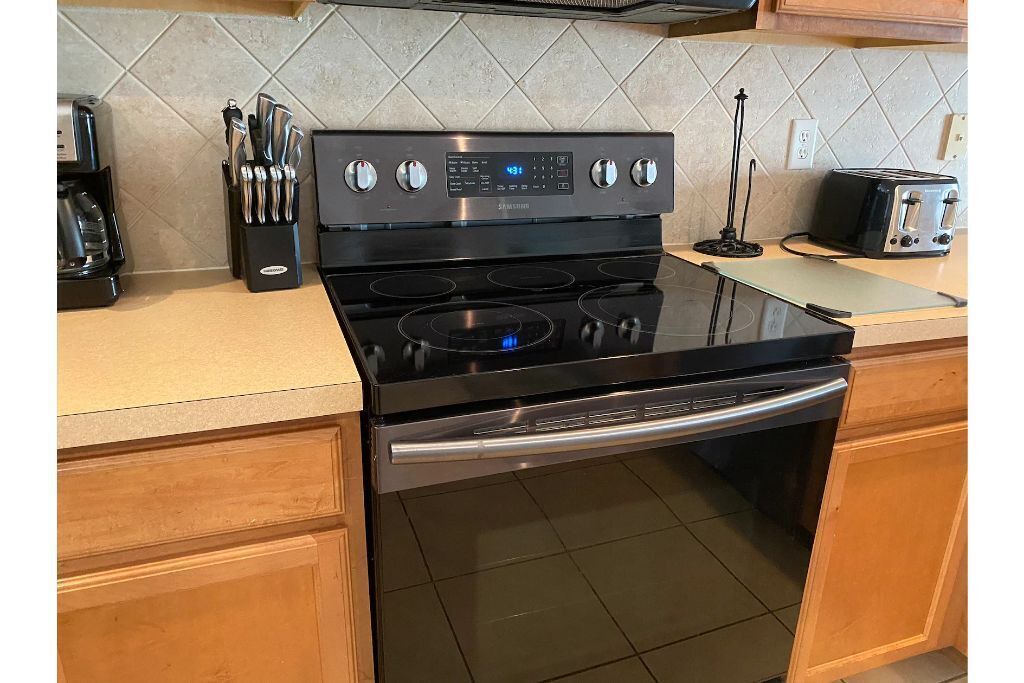 Photo of Kitchen in Buena Ventura Lakes