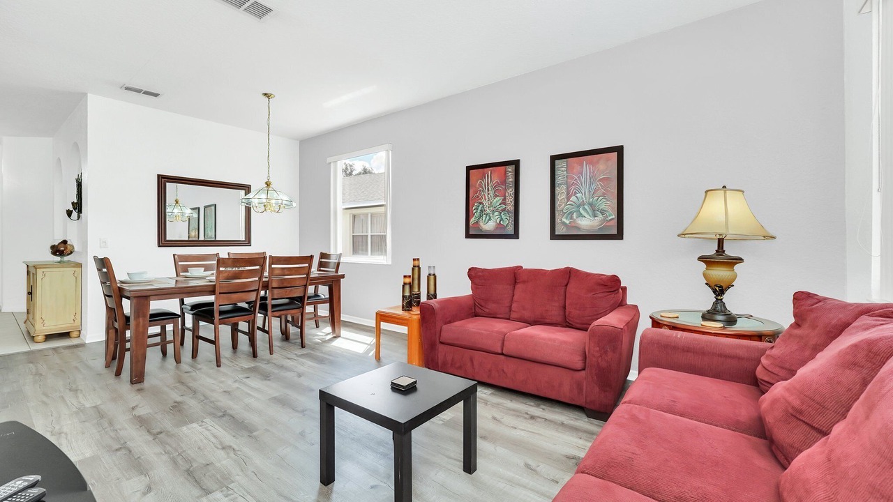 Photo of Livingroom in Highlands Reserve