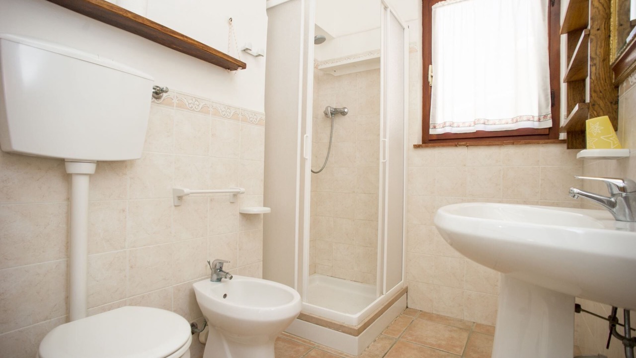 Photo of Bathroom in Morcone
