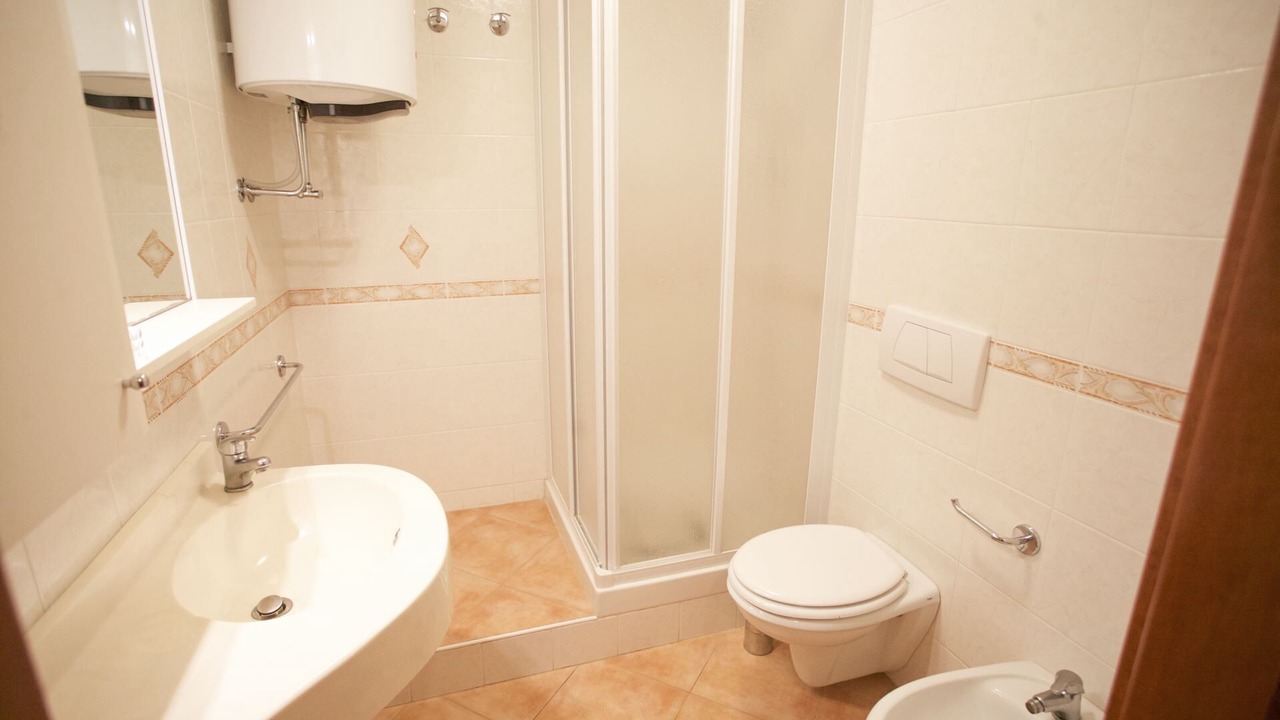 Photo of Bathroom in Naregno