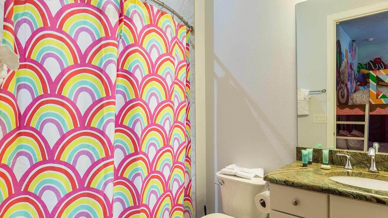 Photo of Bathroom in Bay Lake