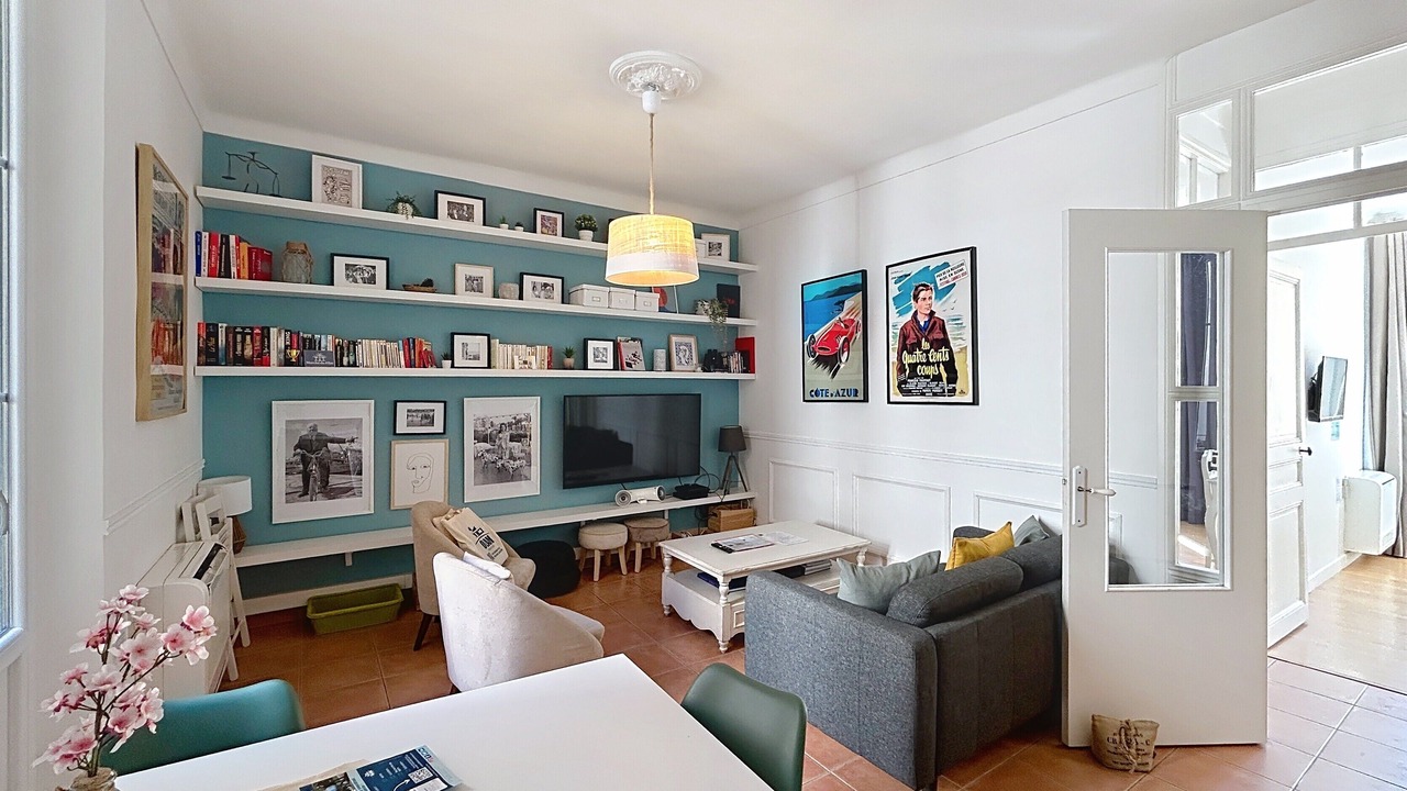Photo of Livingroom in Cannes City Centre