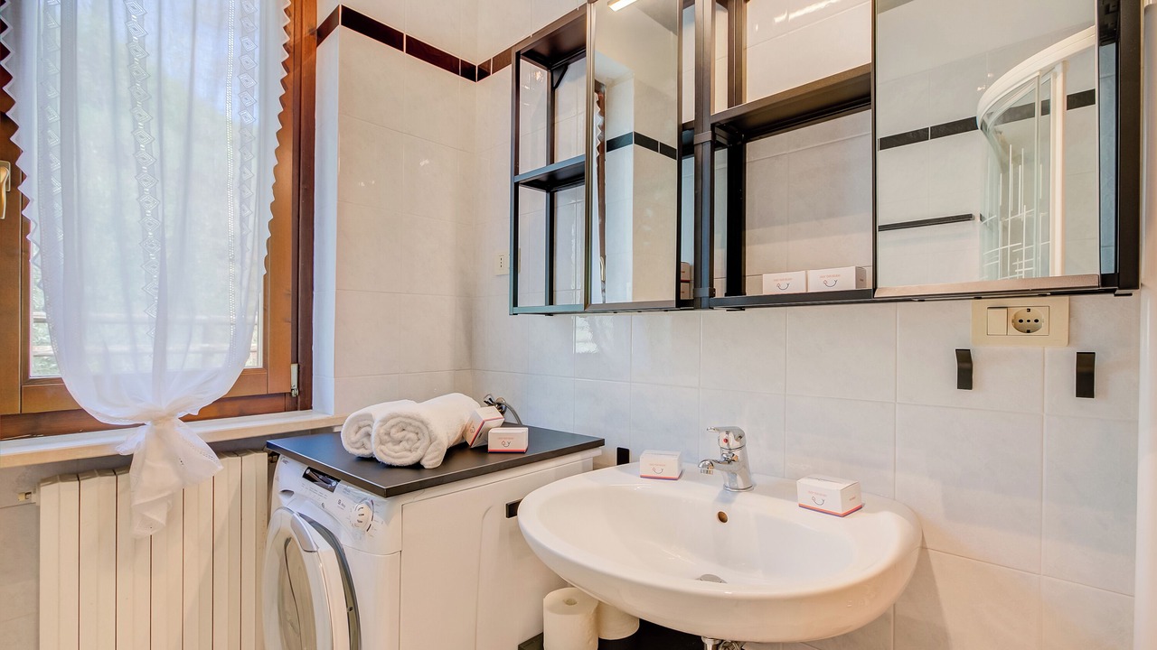 Photo of Bathroom in Pregasio