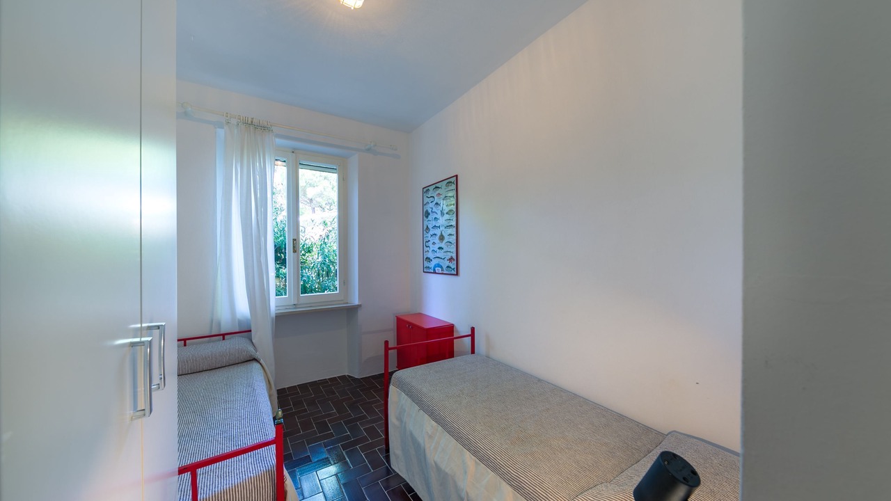Photo of Bedroom in Marina di Campo