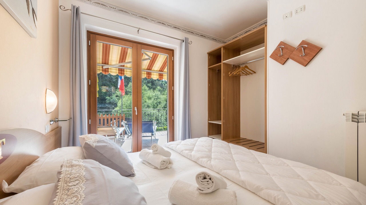 Photo of Bedroom in Tremosine