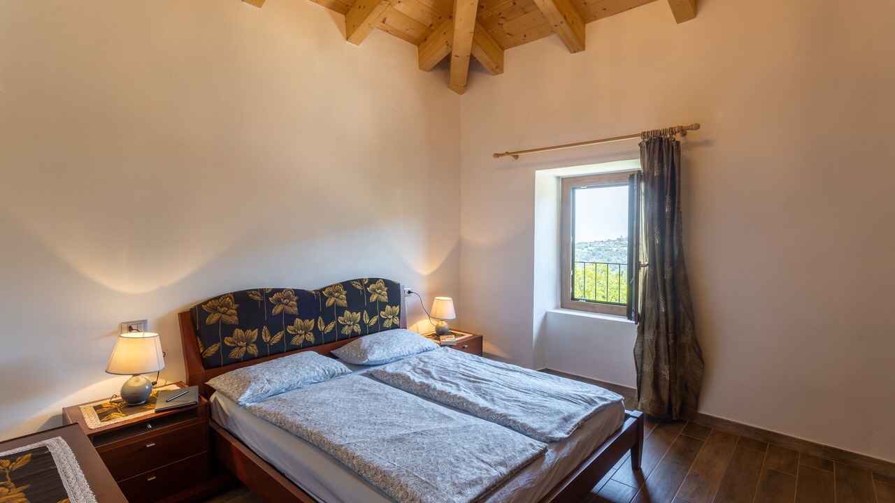 Photo of Bedroom in Tremosine