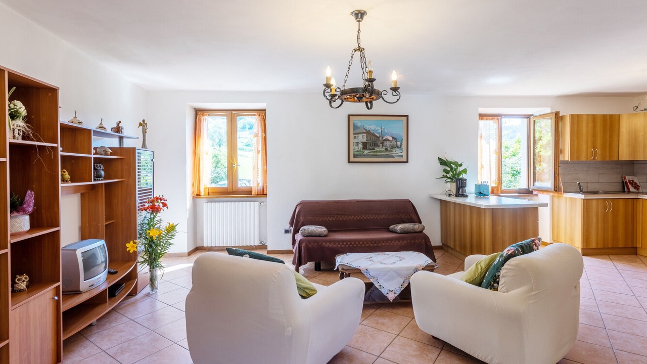 Photo of Livingroom in Tremosine