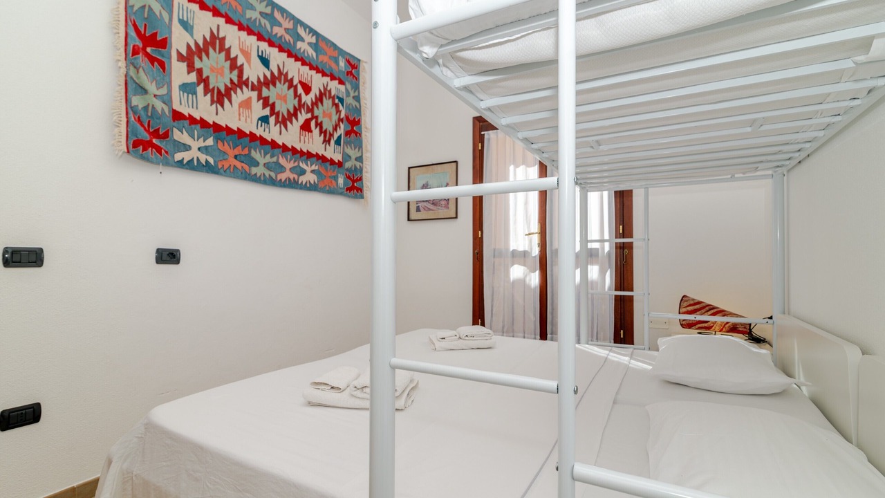 Photo of Bedroom in San Teodoro City Centre