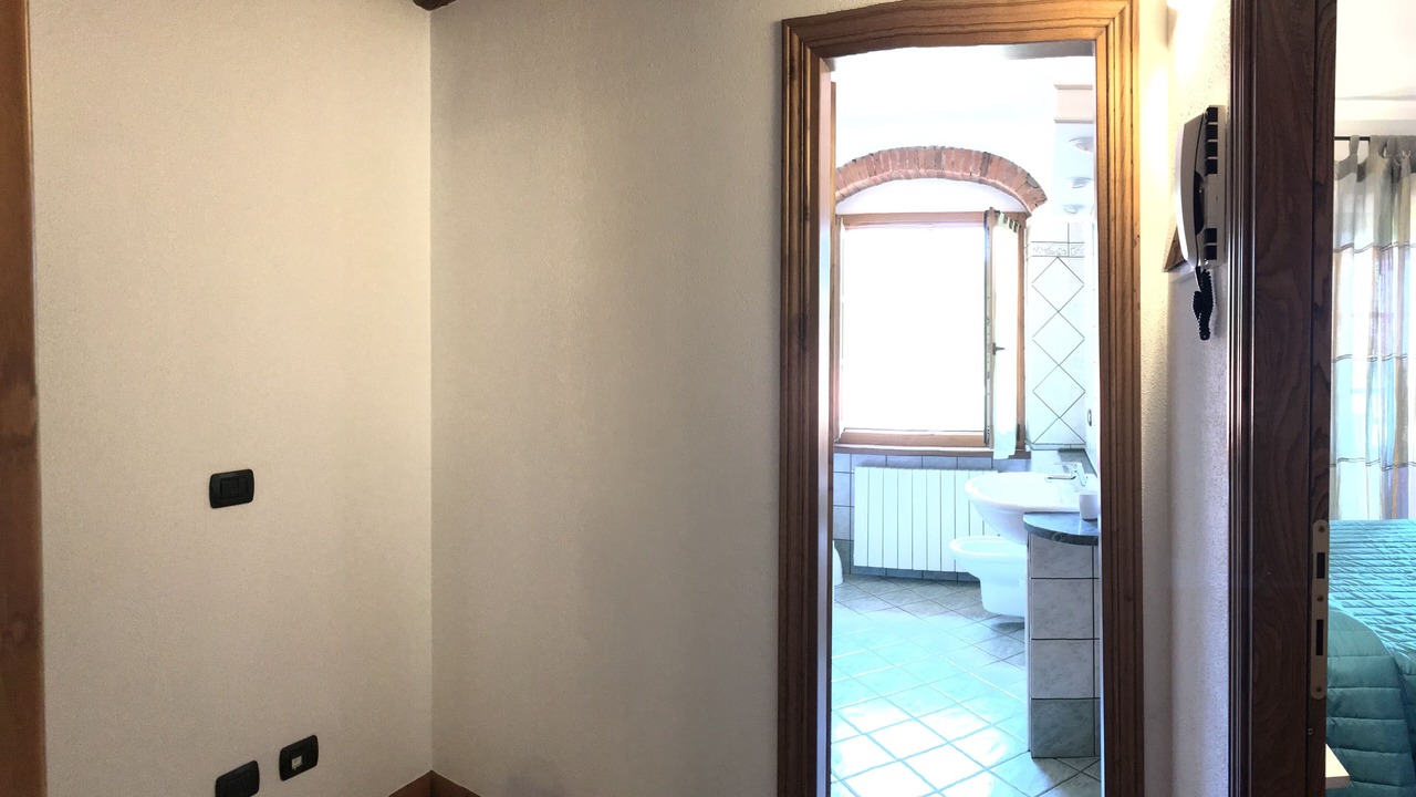 Photo of Bathroom in Marciana