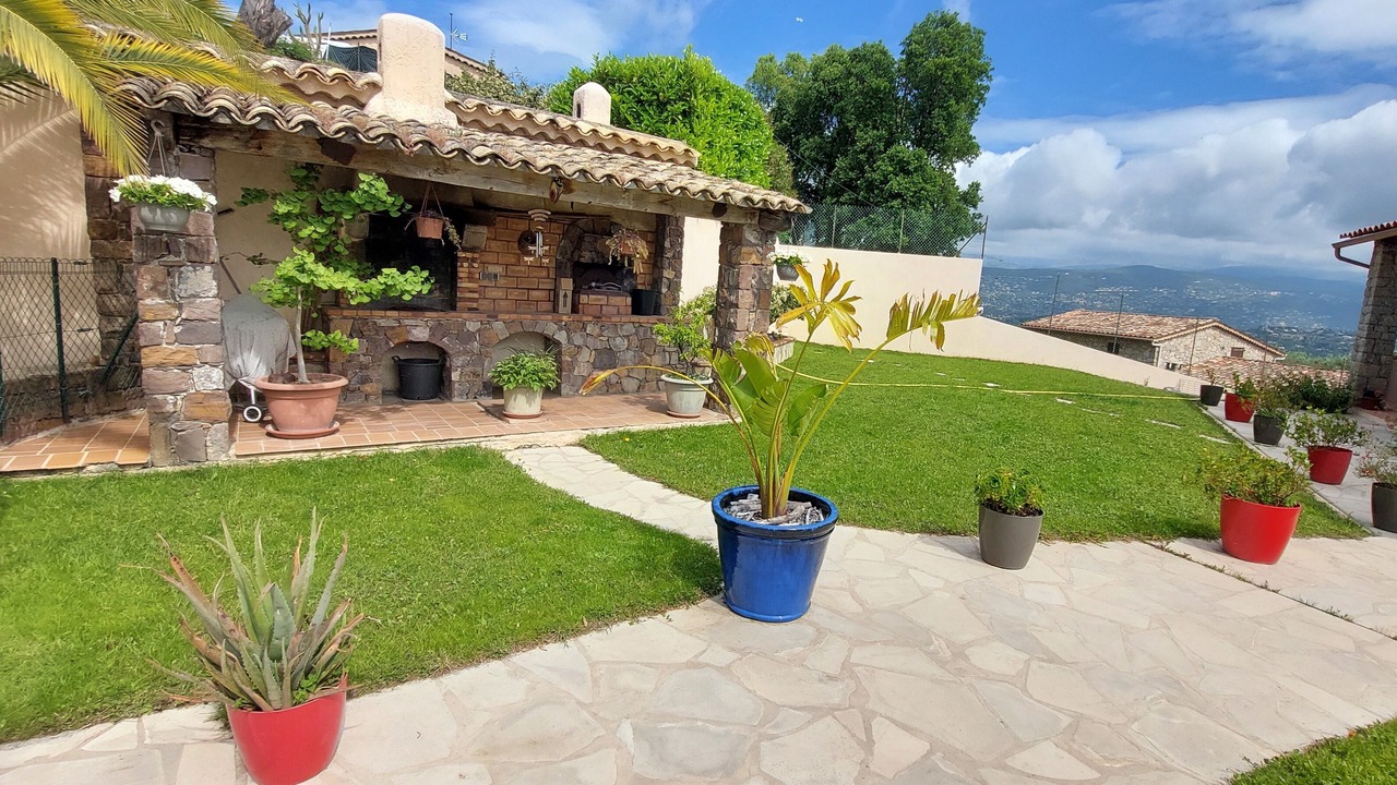 Photo of Patio Balcony in Tanneron