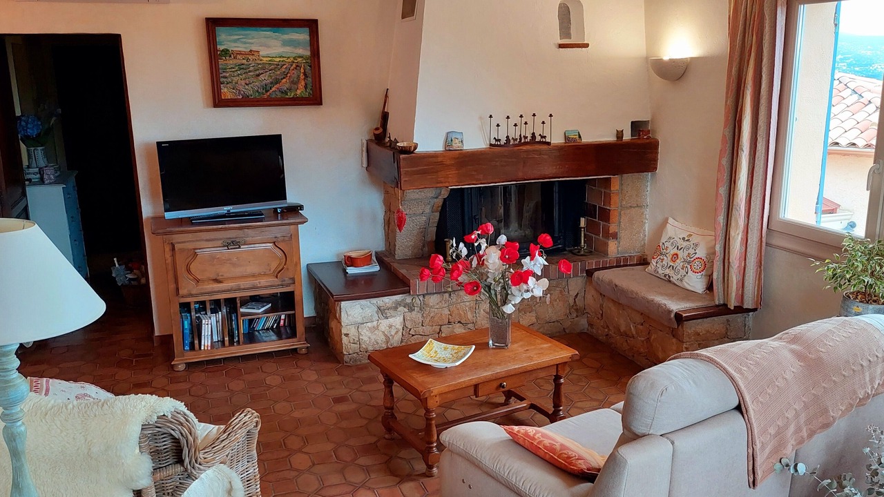 Photo of Livingroom in Tanneron