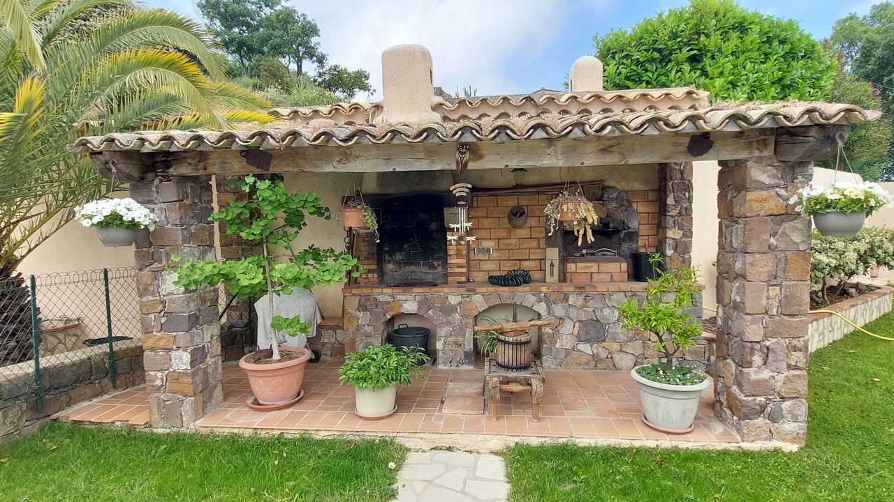 Photo of Patio Balcony in Tanneron