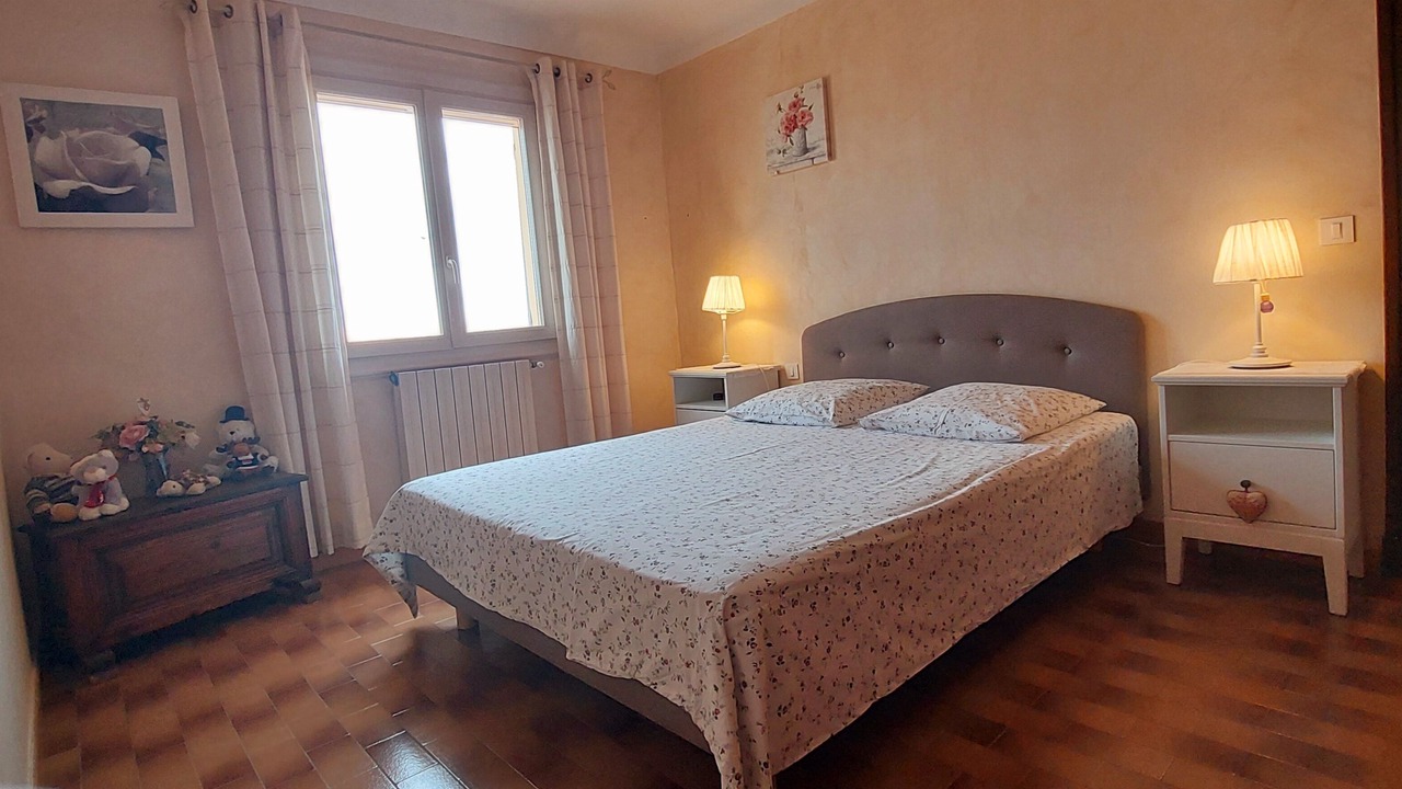 Photo of Bedroom in Tanneron