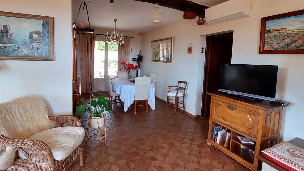 Photo of Livingroom in Tanneron