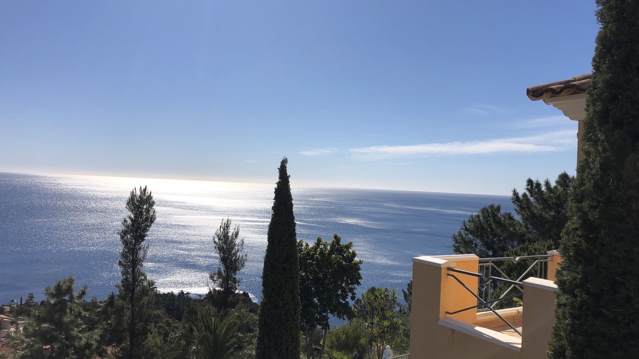 Photo of Outdoor in Espero-Pax