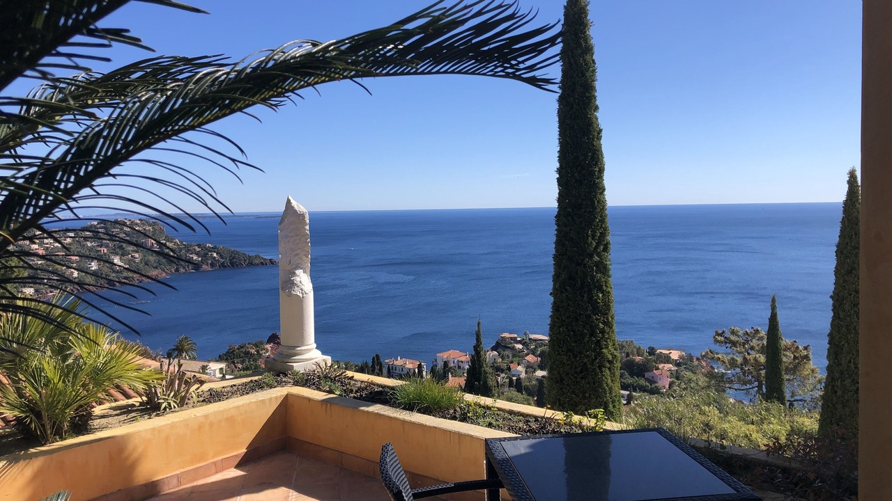 Photo of Outdoor in Espero-Pax