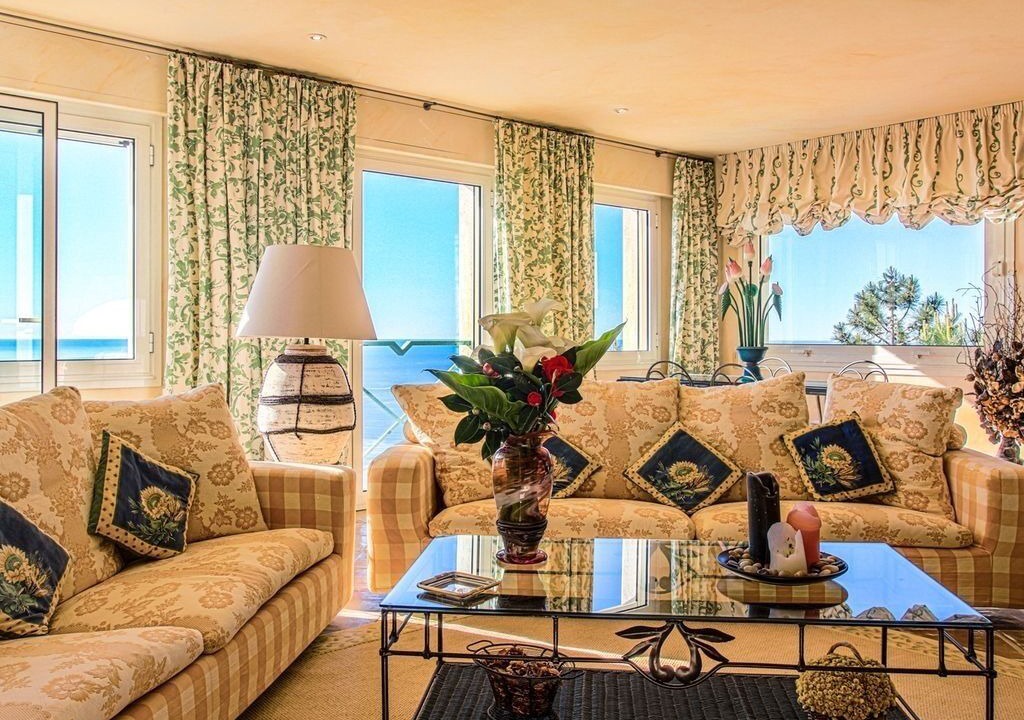 Photo of Livingroom in Espero-Pax