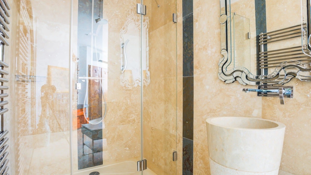 Photo of Bathroom in Cannes