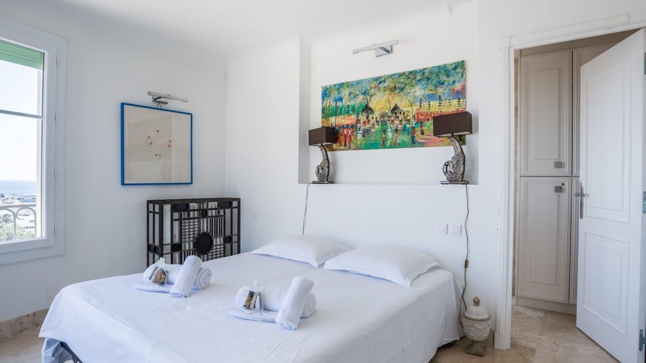 Photo of Bedroom in Cannes