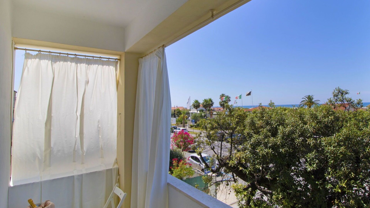 Photo of Patio Balcony in San Rocco in Turrite