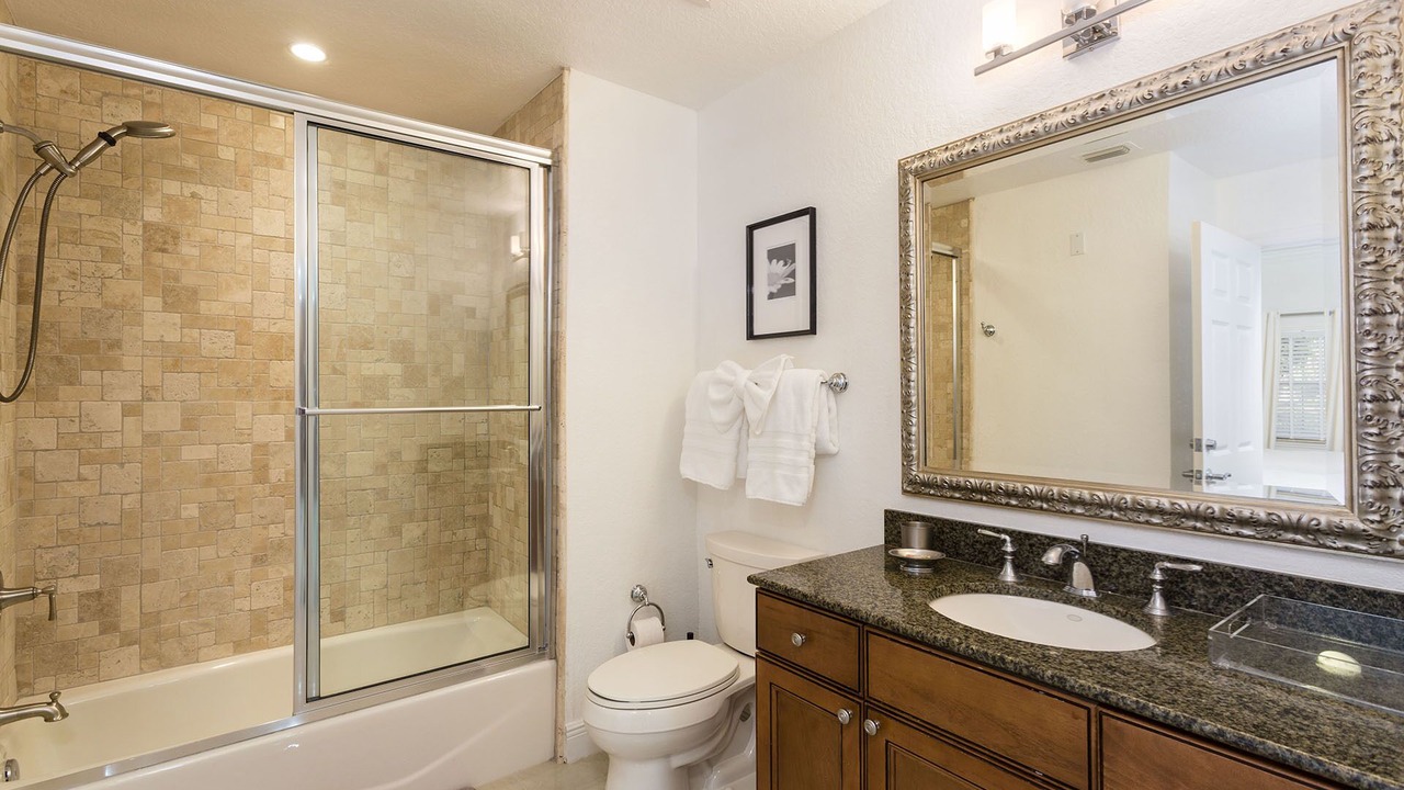 Photo of Bathroom in Reunion